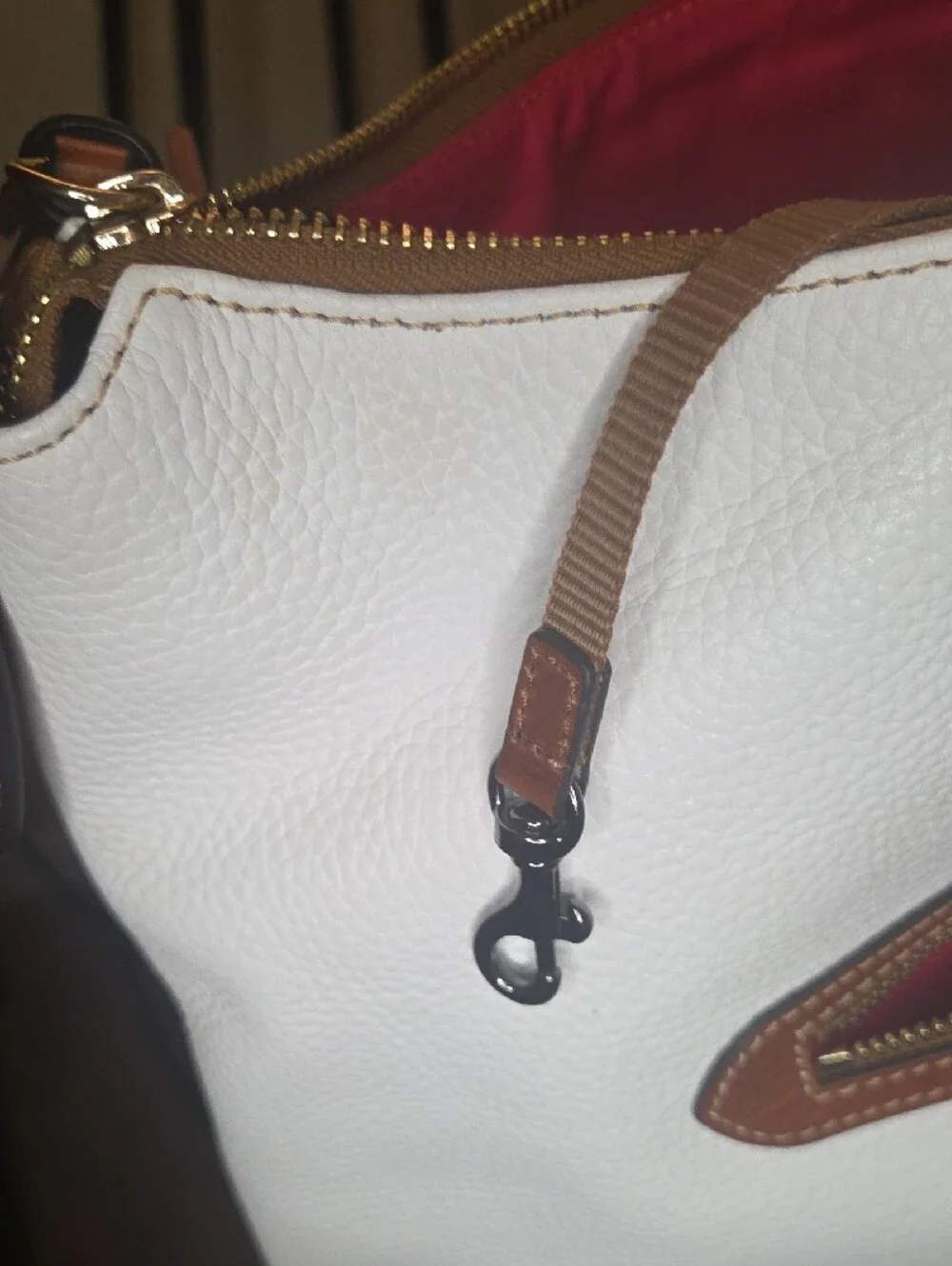 Sale! NWOT Dooney & Bourke White Pebble Leather Shoulder Bag with Brown strap. - Picture 13 of 13